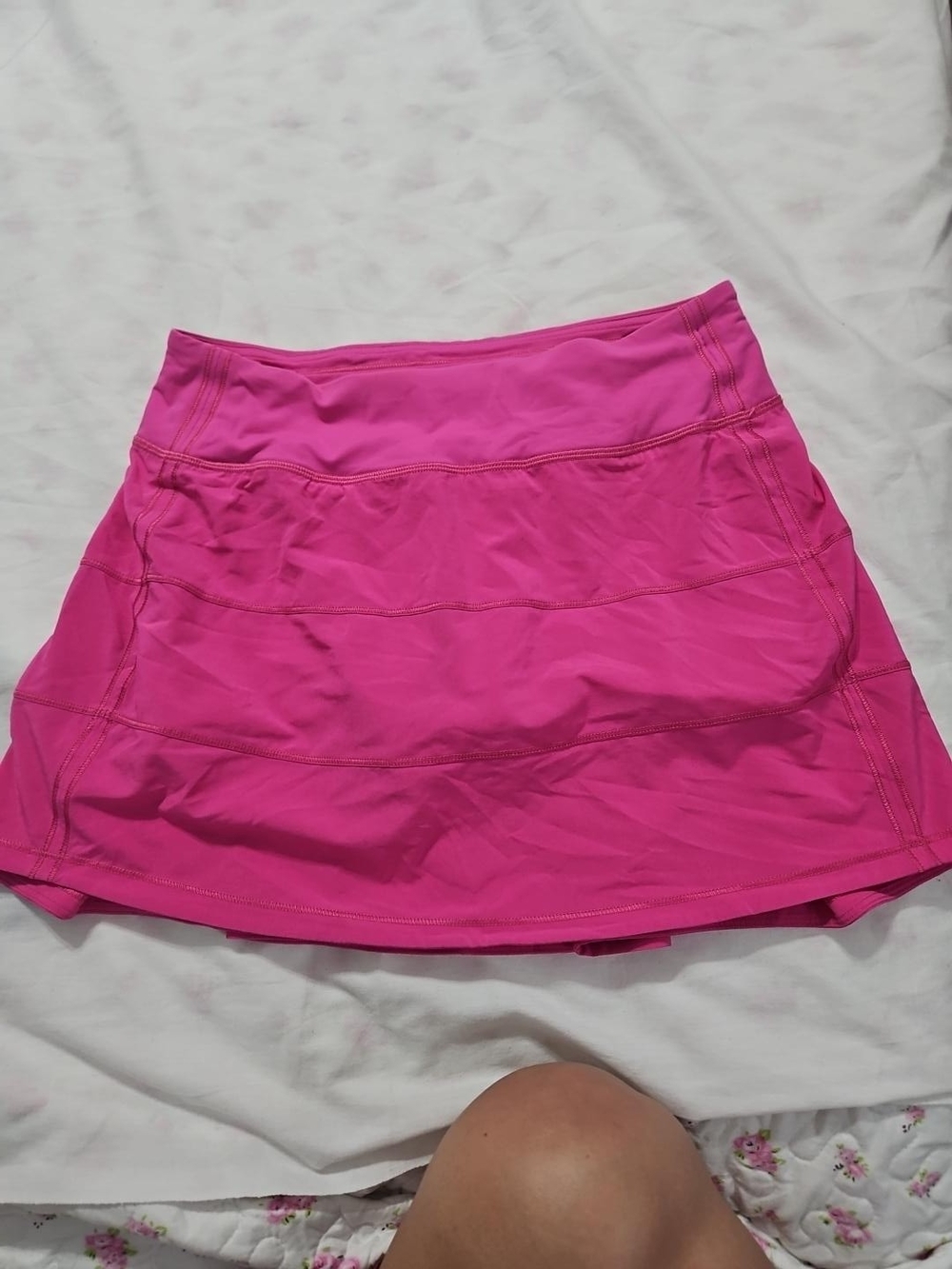 lululemon athletica Hot Pink Athletic Skirt Skort Under 4 Tall - Picture 9 of 10
